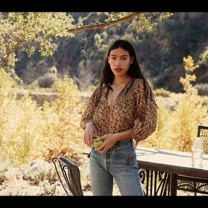 Doen Artiste Top NWT